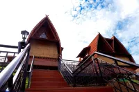 Swarga Lodge and Homestay