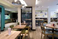 Premier Inn Monmouth - Parkplatz