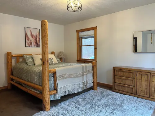 Cozy cabin with indoor fire place