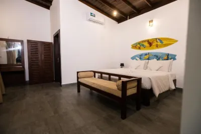 NatureSurf Villas - Private Garden Retreat at Hiriketiya Beach Yoga, Surf & Relaxation