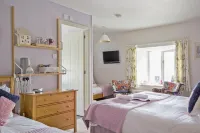 Hawthorn Farm Guest House Hotels in Chinley