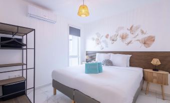 Modern Garden Villa Near Jan Thiel Mambo