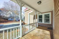 18 Mi to Skiing: Colorful Home in Springfield! - Wifi