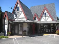 San Luis Creek Lodge