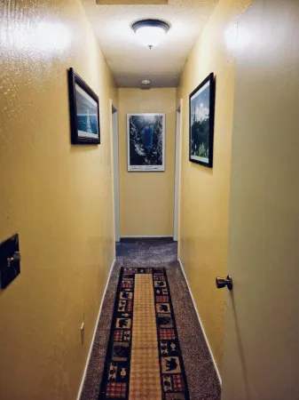 Kings Beach Chalet Retreat Jacuzzi Отели рядом с достопримечательностью «Государственная зона отдыха Кингс Бич»