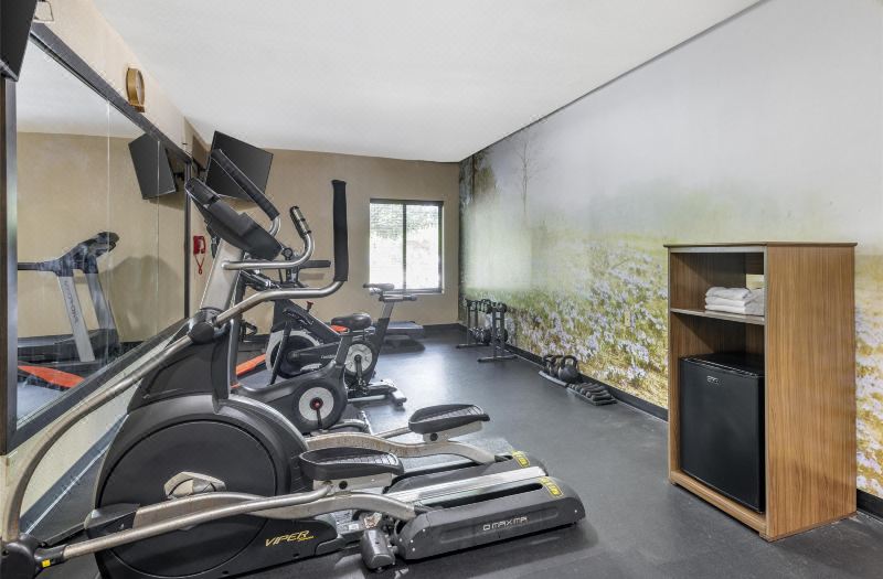 Best Western Plus Lees Summit Hotel Suites photo 3
