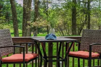 Mountain Hideout by Avantstay Game Room + Deck