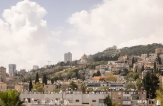 Bahai Gardens Serenity Apartment