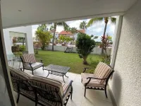 Walking distance to everything on Simpson bay area Restaurants, Beach, Nite Life