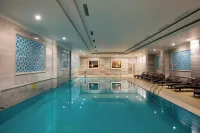 The Sign Kocaeli Thermal Spa Hotel &Convention Center - Pools