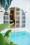 Amanzohi Siargao - Private Pools