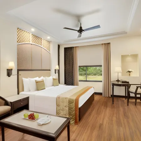 La Place Sarovar Portico Lucknow