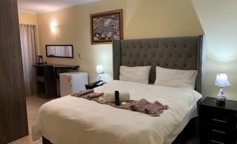 Pale Bohemia Bed and Breakfast