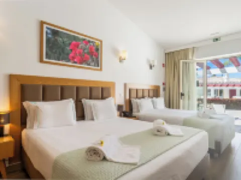 Hotel Rural Brícia du Mar Hotels in Ferragudo