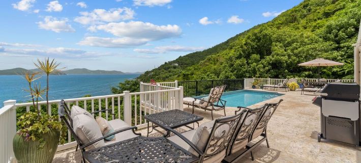 Stunning 3-bed/bath Villa with AC, WiFi, & Solar perched above lovely Coral Bay Hotels in Saint John