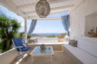 3 Paros *All Season* Villas