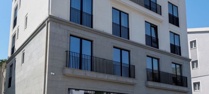 Lucciola Boutique Rooms Отели в г. Будва