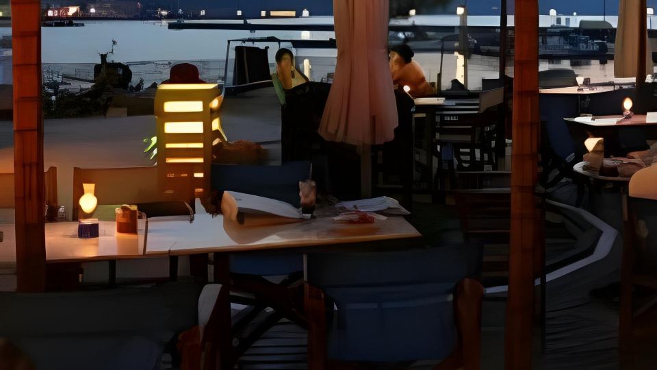Captain's Beach Apartments