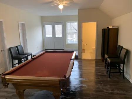 Cottage of Castlewood Отели в г. Мерамек Тауншип