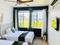 2Bed-2Bath Magnificent Ocean View Condo in Ocho Rios with Private Beach Assess.