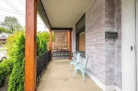 Historic Retreat Gateway