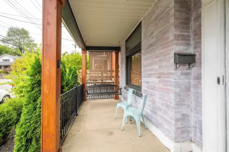 Historic Retreat Gateway