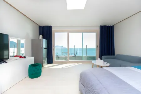 Morning Pension in Dong-Gori, Wando Отели в г. Вандо