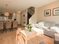 Fletcher Hotel-Restaurant Amelander Kaap Hotel di Nes