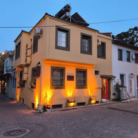 Adahan Bozcaada Otel