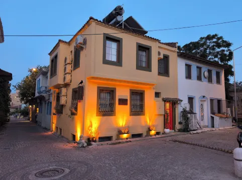 Adahan Bozcaada Otel