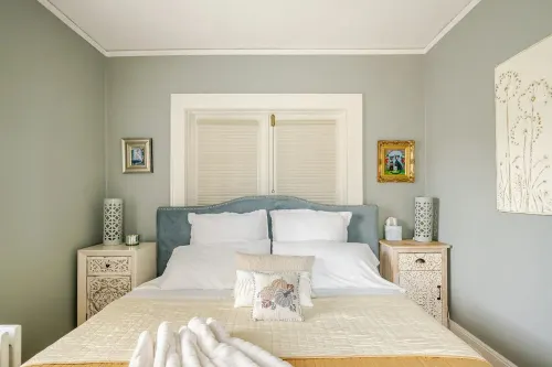 Gem by the water - Charming 2-bedroom house in fabulous Stamford with AC, WiFi