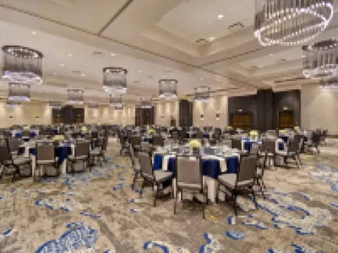 エンバシー スイーツ バイ ヒルトン ローリー ダーラム リサーチ トライアングル ケーリーのホテル