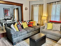 Cozy First Floor Apartment. Located in a quiet neighborhood. - Wi-Fi