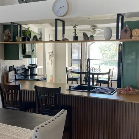 3-Bedroom House with Lake View in Port Richey