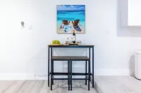 Charming and Super-Located Studio in enjoyable Naples with Everything you need!