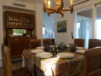 Casa Margot 2 카다케스 호텔