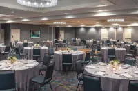 DoubleTree by Hilton Hotel Columbia - breakfast