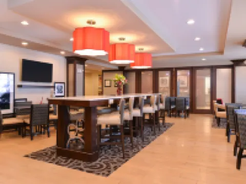 Hampton Inn Potsdam Hotels in Potsdam