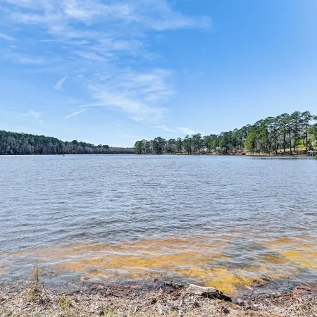 Lakeview Vacation Rental - Walk to Crystal Lake!
