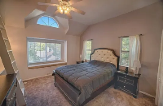 4 Bed 3Bath Mountain House in Peaceful Lake Arrowhead with WiFi, AC, Backyard