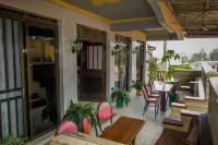 Grand Holiday International Hotel