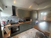 The Corner Cottage - ideal Cotswold way walk stay / pet friendly