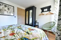 Charming house in the heart of Provence Hotels near Parc de la Ferrage