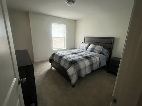 New Townhome in State College – 3BR, fin. basement, 4 car parking. Spacious !