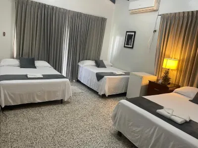 Hostal Del Valle Hotel a 