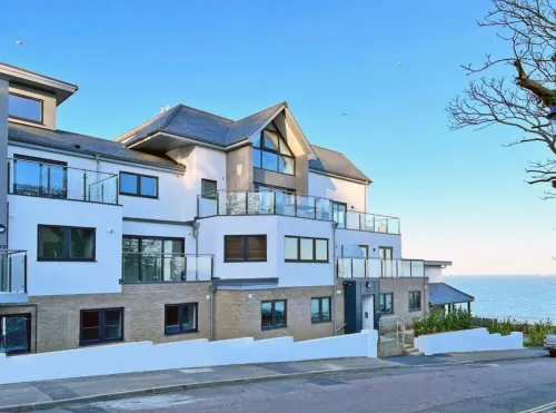 The Beach Retreat Apartment, Balcony views of shanklin bay.
