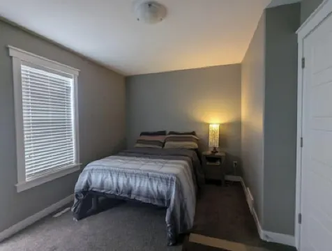 Cozy Minimalist Apartment Hôtels à : 