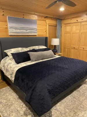 Luxury Waterfront Log Cabin ... Memories Abound