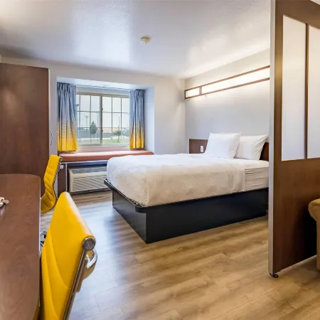 Microtel Inn & Suites by Wyndham Cheyenne