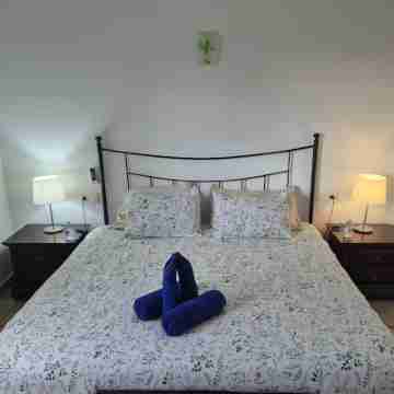 Fantastic villa, quiet area near the sea. Ideal for families Rooms